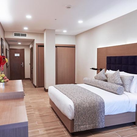 Готель Yogh Hospitality Парамарибо Екстер'єр фото